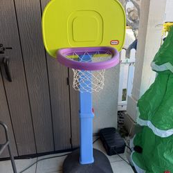 Basketball Hoop 