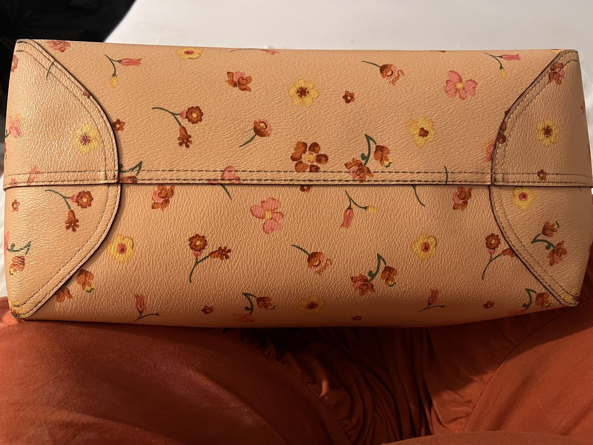 Coach Tote Purse And Matching Wallet