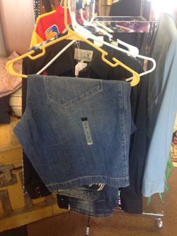 Brand New Life By Karl Kani, Shorts, Size 36