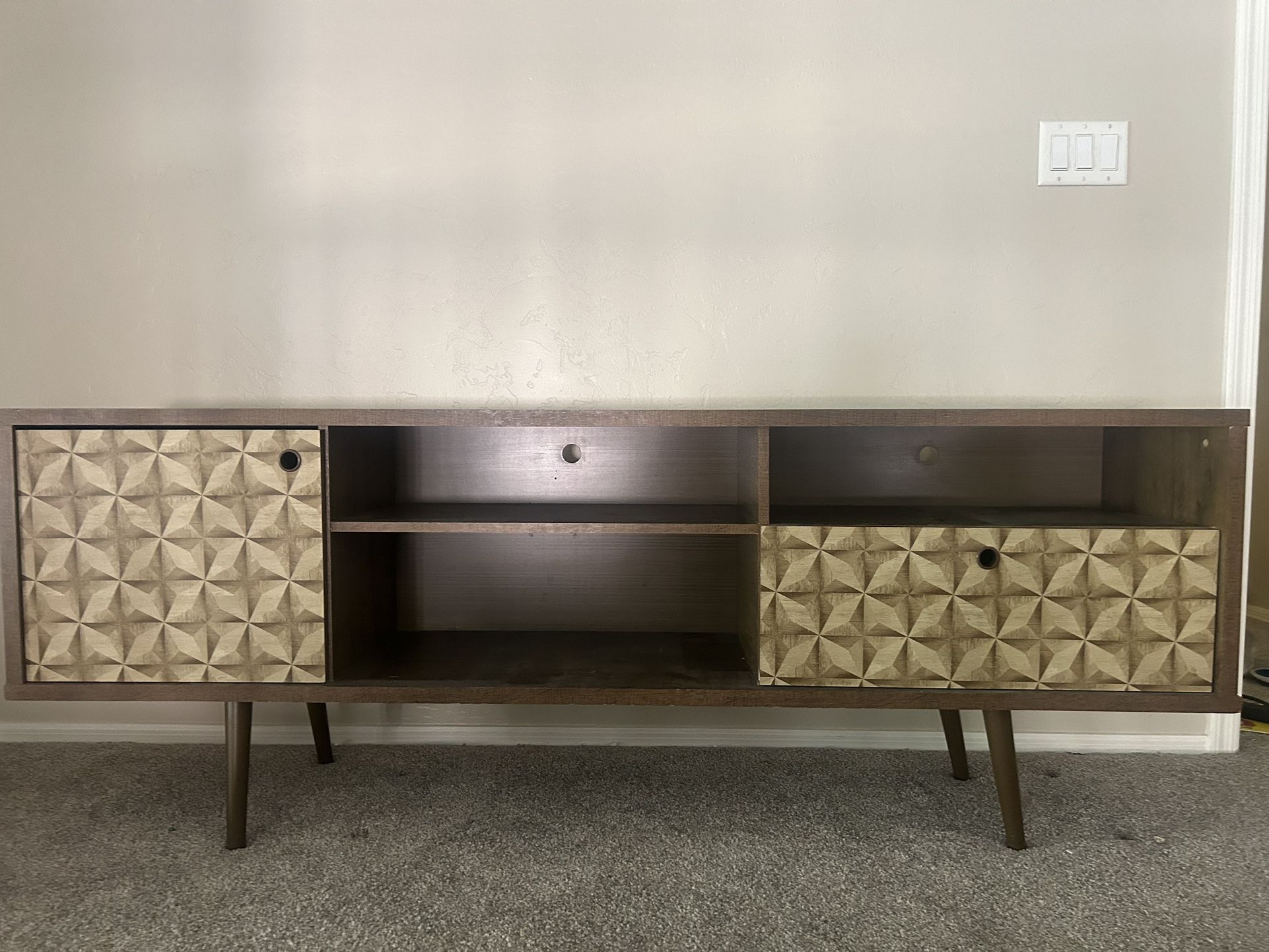 MCM Tv Stand