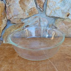 Pyrex 3 Quart Baking Dish