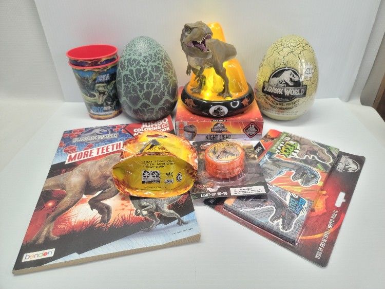 Jurassic World Night Light Coloring Puzzles Bundle