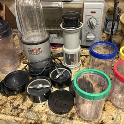 Magic bullet blender 