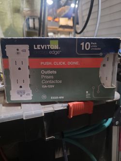 Leviton Decora Edge Outlets 10-Pack White