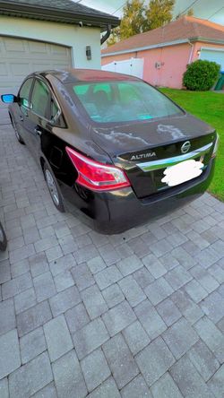 Nissan Altima Sedan Black