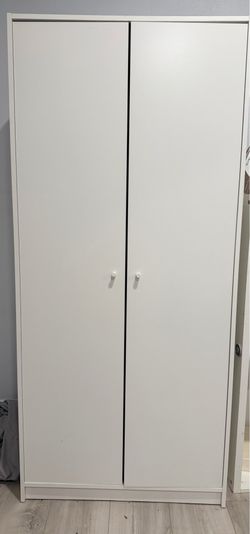 White standing closet