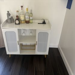 Wine Table