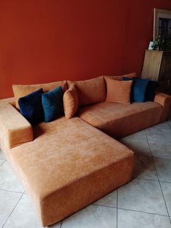 Nice convertible sofa. Soft. 4 months old