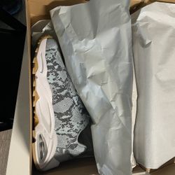 Hot Step Air Terra/ NOCTA Size 10