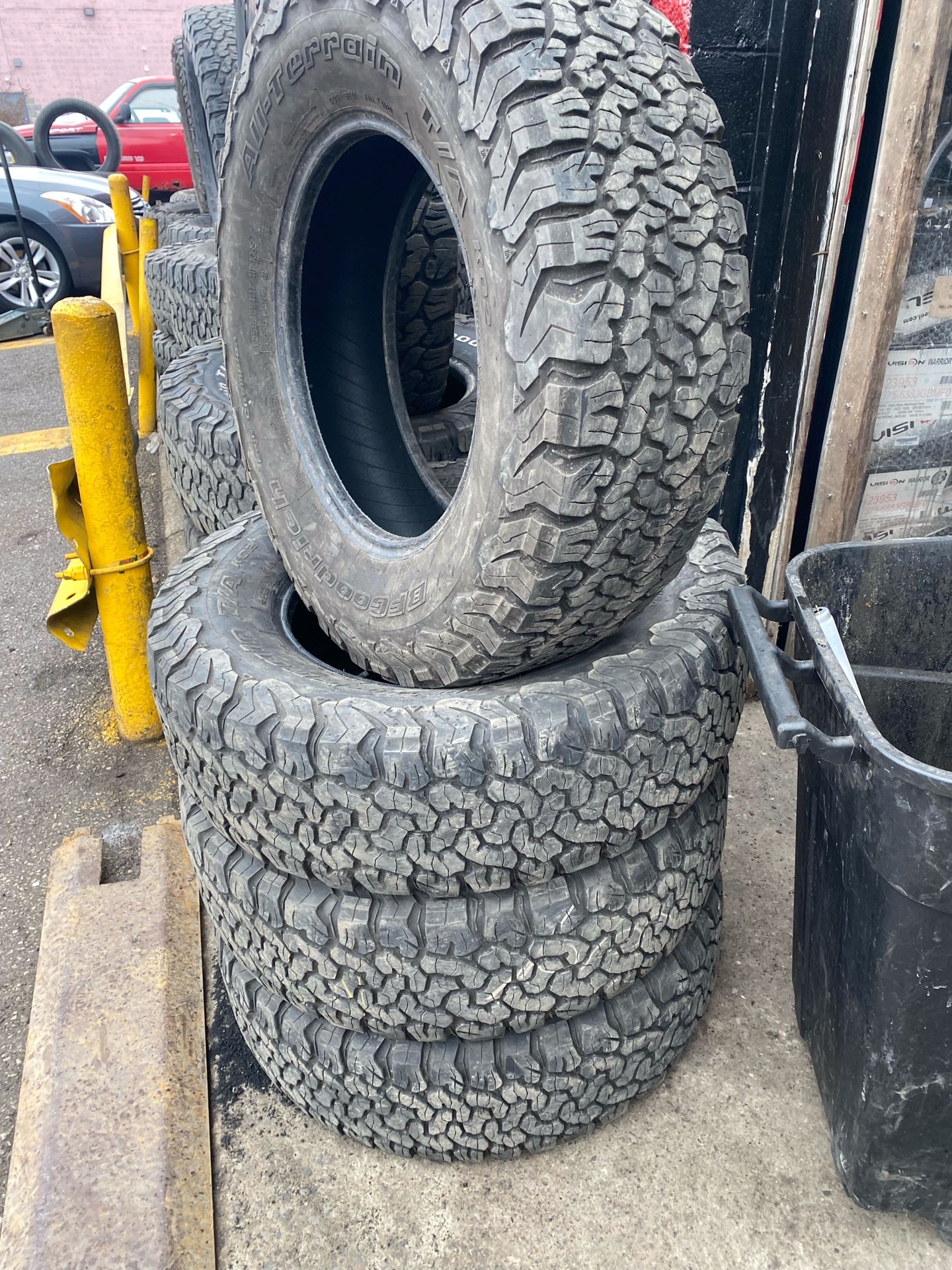 ALL-TERRAIN MUD TIRES