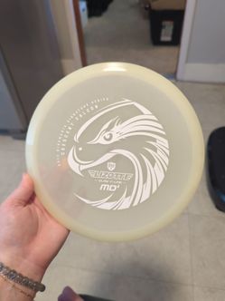 Glow C-Line MD4 - Crescent Falcon - Simon Lizotte 2017 Sig Series - White