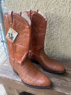 Botas