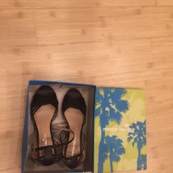 Size 7 New Black Small Wedges 