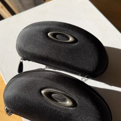 Original Oakley Cases