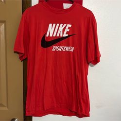 Nike t shirt