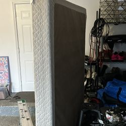 Queen Box spring