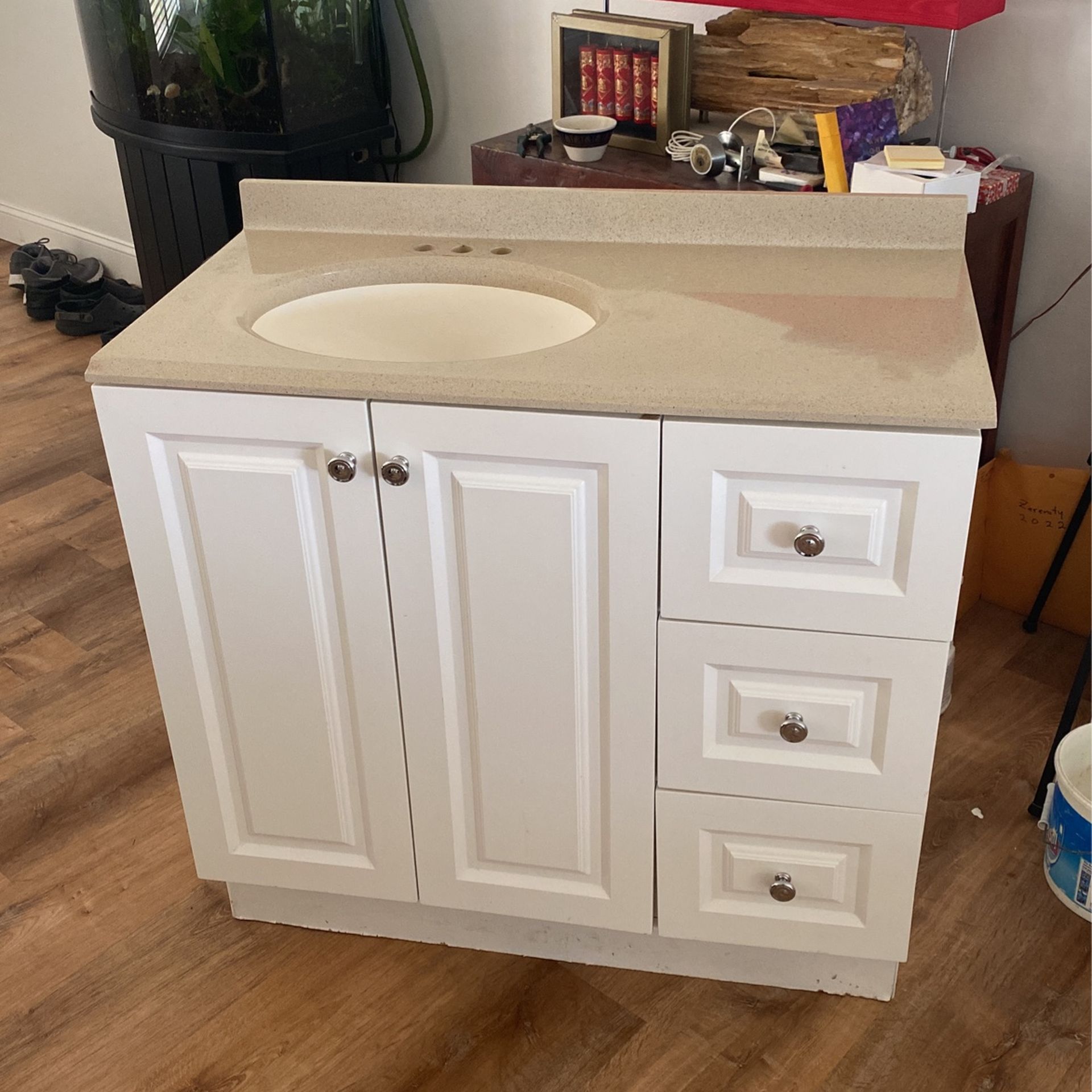 36 Inch Bathroom Sink/Vanity for Sale in Pompano Beach, FL OfferUp