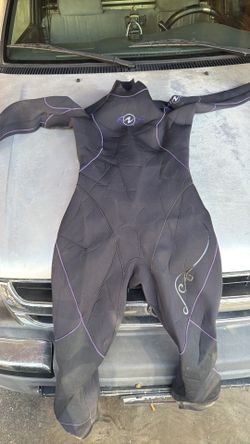 Swim suit