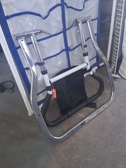 Bed handle