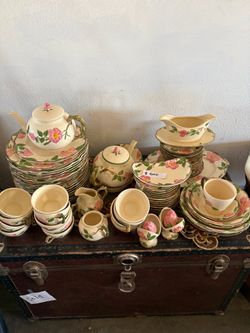Antiques Franciscan wear desert rose