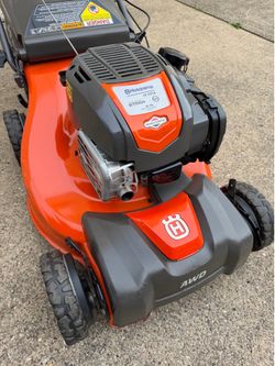 All-wheel-drive Husqvarna