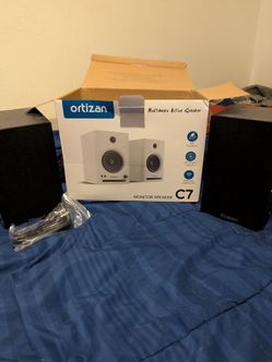 Ortizan monitor Bluetooth speakers