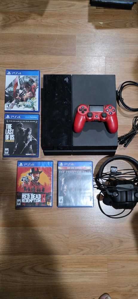 PS4 System & Game Bundle