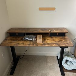 Standing Desk with Moniter