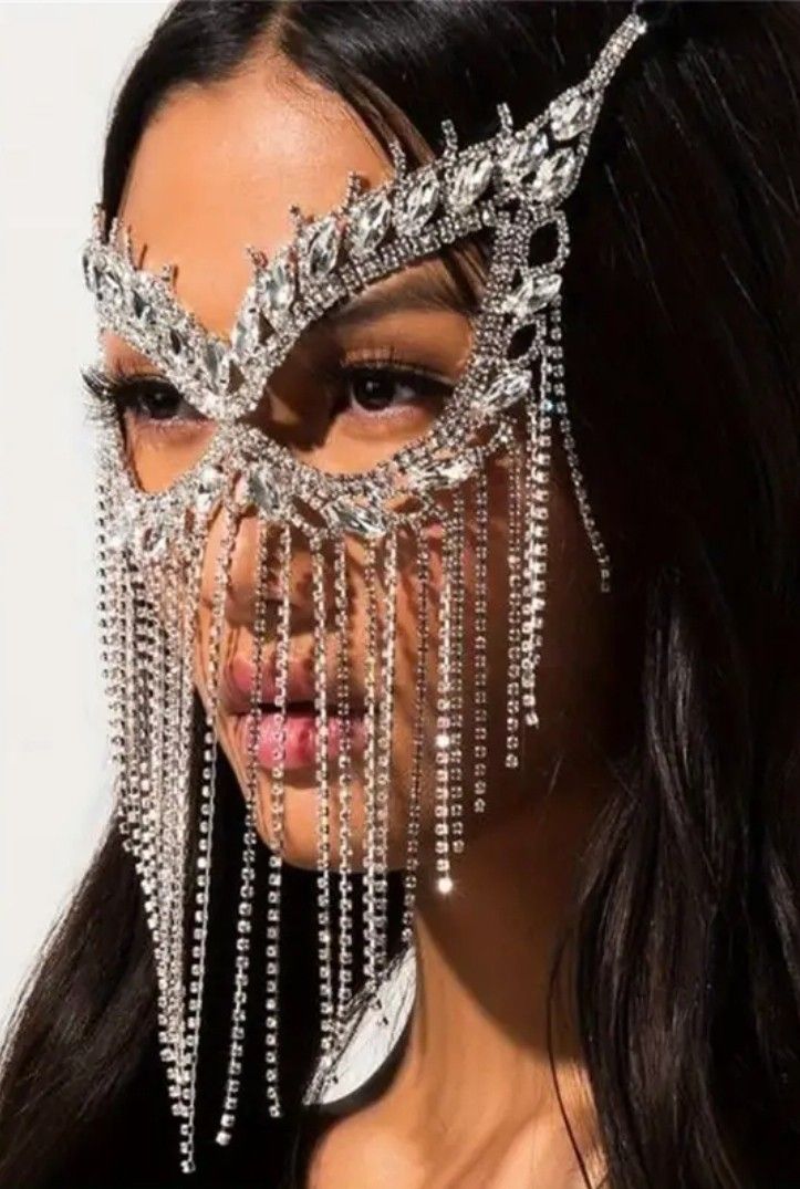 Crystal Rhinestone Mask 