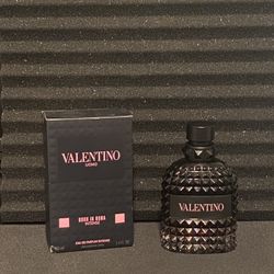Valentino Born In Roma Intene