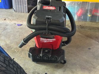Milwaukee vacuum