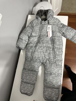 Gap Snowsuit Brand New 18-24 Grey 