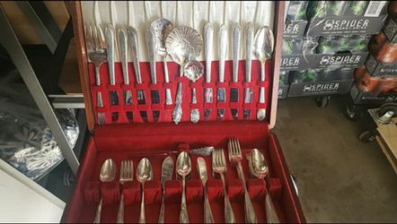 1847 Rogers Bros Silver set