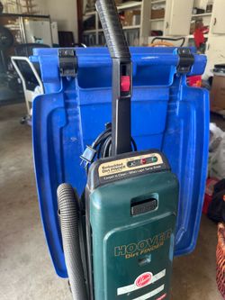 Hoover vacuum