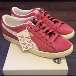 PUMA Suede VTG NeverWorn III - Club Red / Warm White (Men's 9.5)