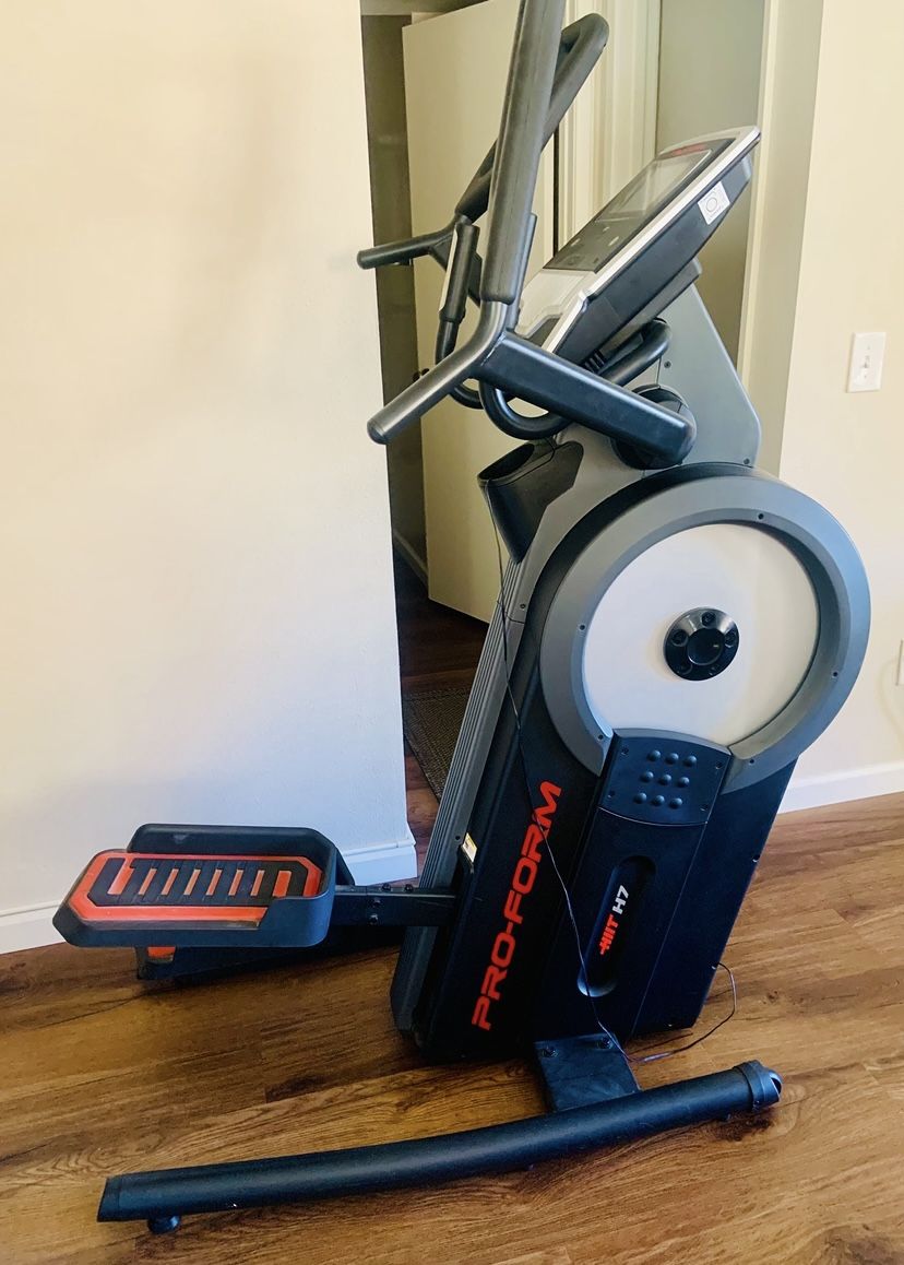 Proform HIIT h7- Ellliptical Like New Condition - $500