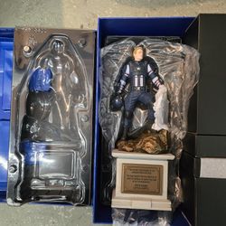 Captain America Statue 
