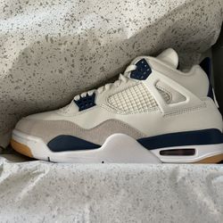 Jordan IV Nike SB Navy Size 9
