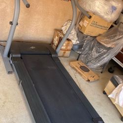 Treadmill  Nordic track C1800