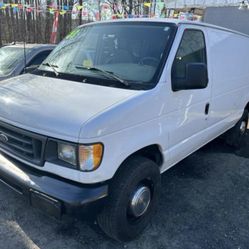 2003 Ford Econoline