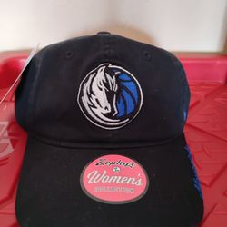 Dallas Mavericks woman's Hat New w/Tags 

