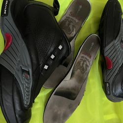 11.5 Wide Iverson 4