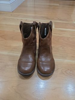 Toddler boots size 10