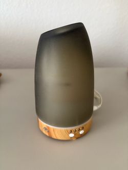 Diffuser, color, changing, and automatic shut off