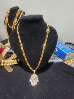 Cuban Link chain And Cross Pendant gold Plated 