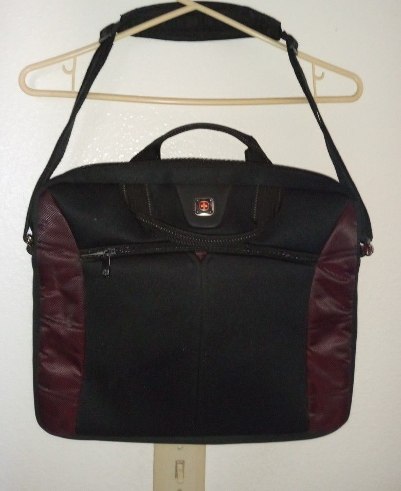 Laptop Carrying Case 