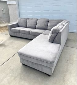 Gray Sectional Couch & Sleeper - Ashley’s
