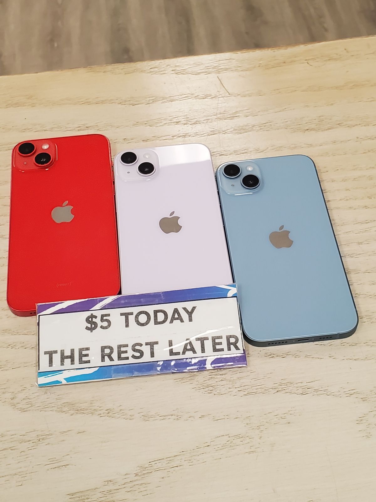 📱 Apple iPhone 14 6.1 inch – Starting at $249 or Just $1 to Take It Home Today! Save up to 70% + 6 months Warranty 💥🔥