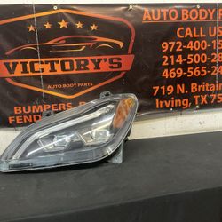 KENWORTH T680 LH HEADLIGHT 2022-2025 OEM