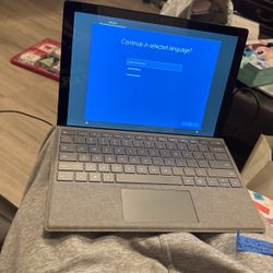Microsoft Surface Pro 6 With Kensington Case 